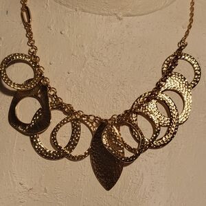 NWT Elegant Gold-Tone Necklace By Jules B
